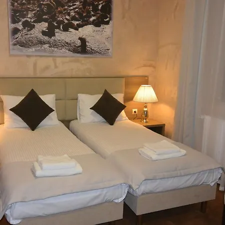 Gosciniec Rycerski Bed & Breakfast