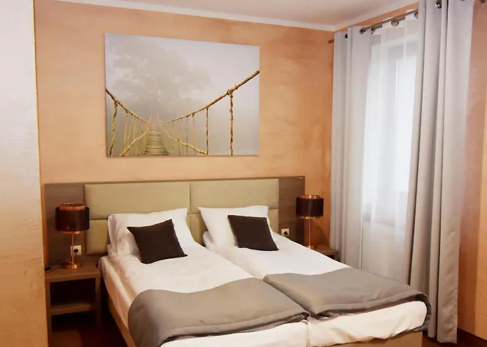 Bed & Breakfast Gosciniec Rycerski 4*